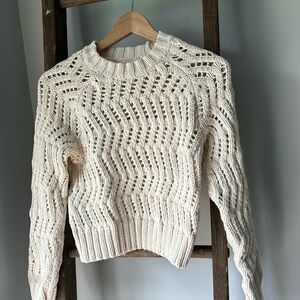 American eagle size XS women’s crochet sweater cream. Like new